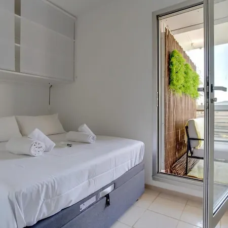 Olympe Furnished Daire Antibes
